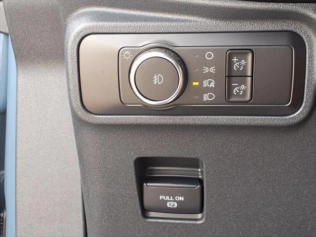 Photo of 2025 Azure Gray MET TRI-Coat Ford Bronco