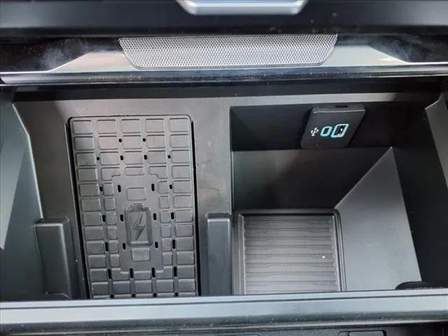 Photo of 2025 Carbonized Gray Metallic Ford F-250