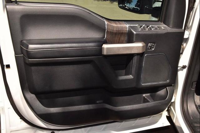 Photo of 2021 Oxford White Ford F-250