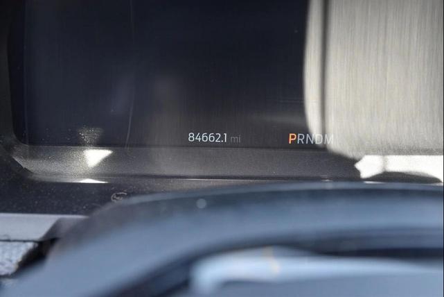 Photo of 2022 Agate Black Metallic Ford Explorer
