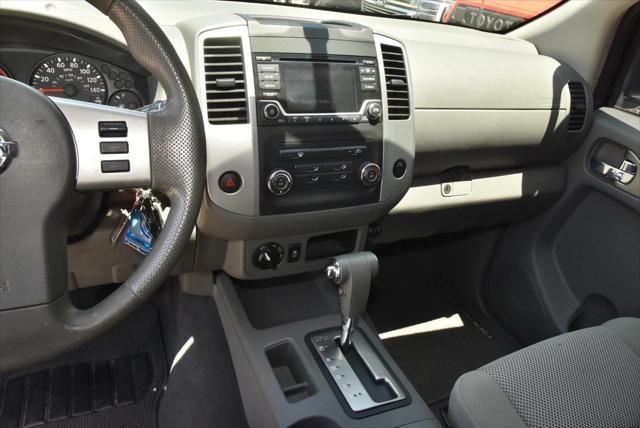 Photo of 2018 Brilliant Silver Nissan Frontier