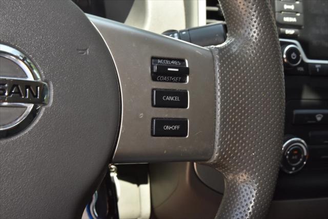 Photo of 2018 Brilliant Silver Nissan Frontier