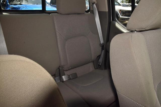 Photo of 2018 Brilliant Silver Nissan Frontier
