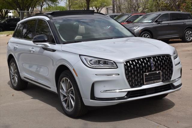Photo of 2025 Crystal White Metallic Clearcoat Lincoln Corsair