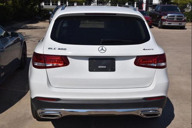 Photo of 2019 Polar White Mercedes-Benz GLC 300