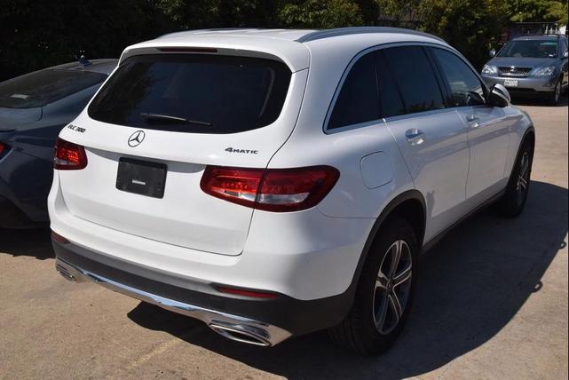 Photo of 2019 Polar White Mercedes-Benz GLC 300