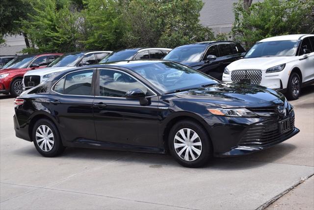 Photo of 2020 Midnight Black Toyota Camry