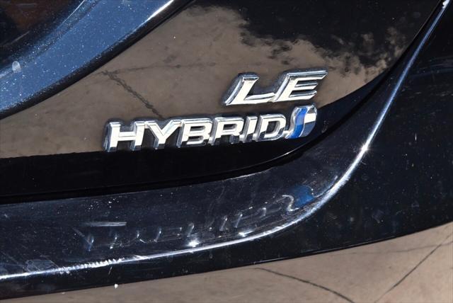 Photo of 2020 Midnight Black Toyota Camry