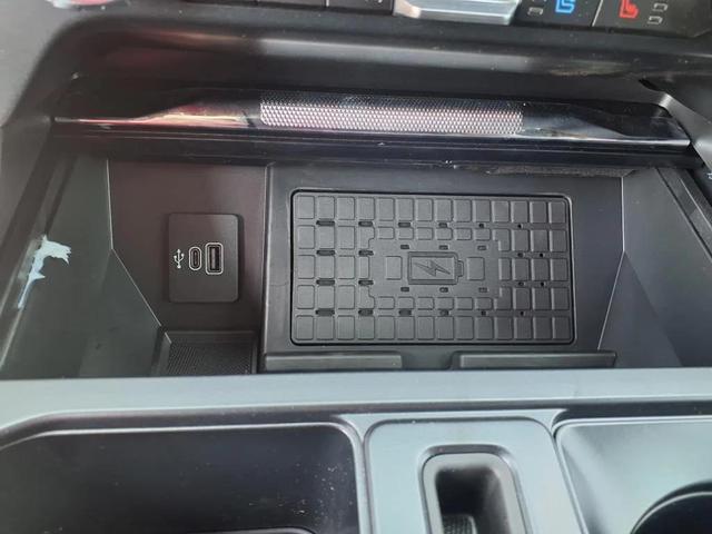 Photo of 2025 Agate Black Metallic Ford F-150