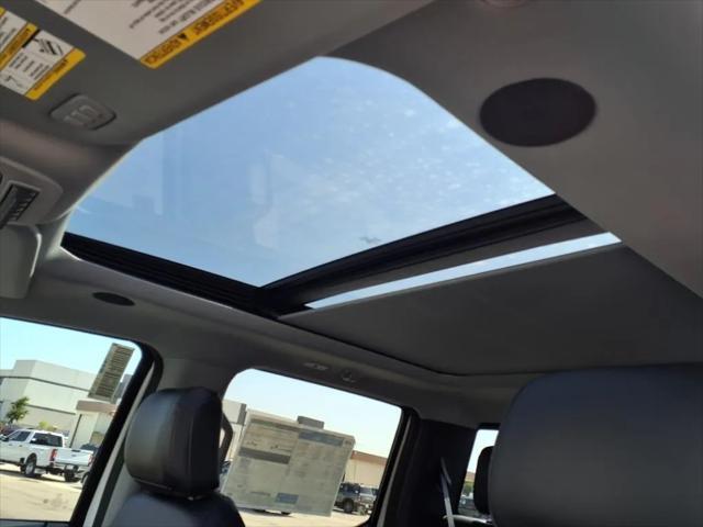 Photo of 2025 Star White Ford F-250