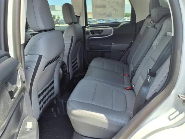 Photo of 2025 Oxford White Ford Bronco Sport
