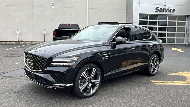 Photo of 2025 Vik Black Genesis GV80 Coupe