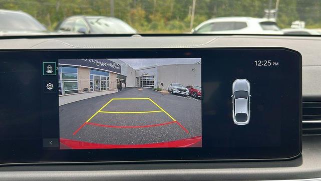 Photo of 2025 Runway Red Kia K5