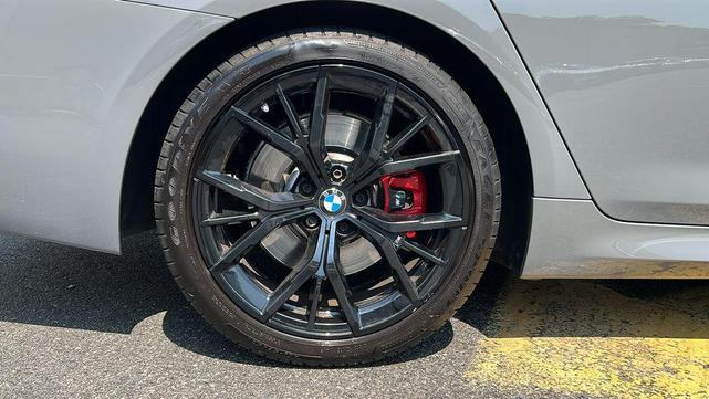 Photo of 2022 Bernina Gray Amber Effect Metallic BMW 530
