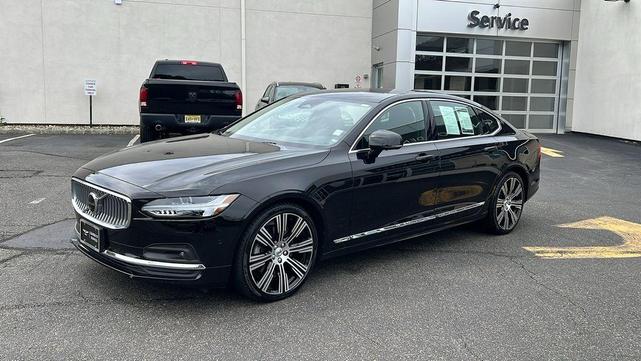 2023 Volvo S90