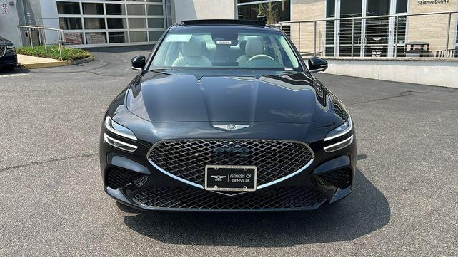 Photo of 2026 Vik Black Genesis G70