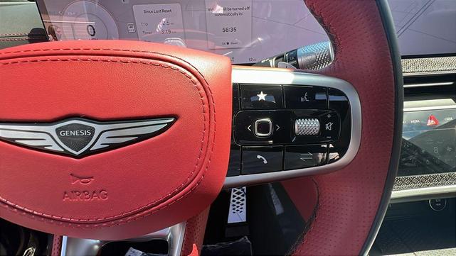 Photo of 2025 Makalu Gray Genesis GV80 Coupe