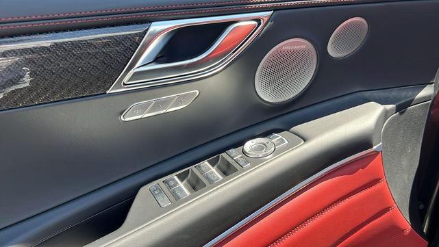 Photo of 2025 Makalu Gray Genesis GV80 Coupe