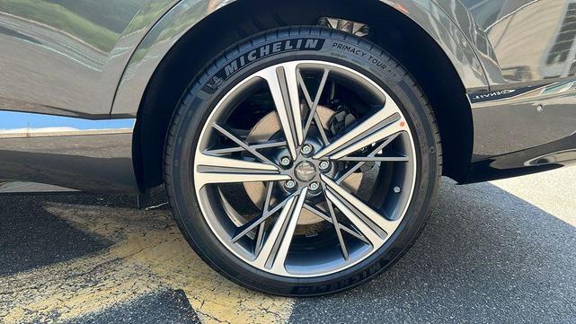 Photo of 2025 Makalu Gray Genesis GV80 Coupe