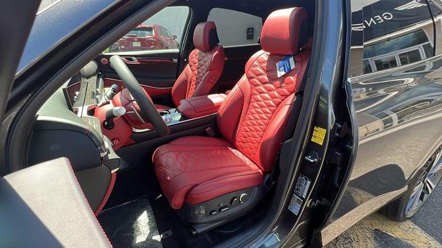 Photo of 2025 Makalu Gray Genesis GV80 Coupe