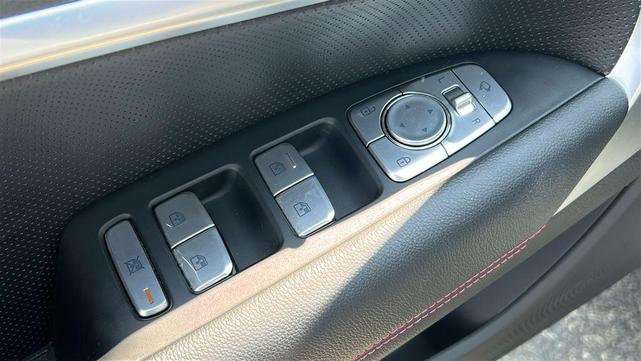 Photo of 2022 Savile Silver Genesis G70
