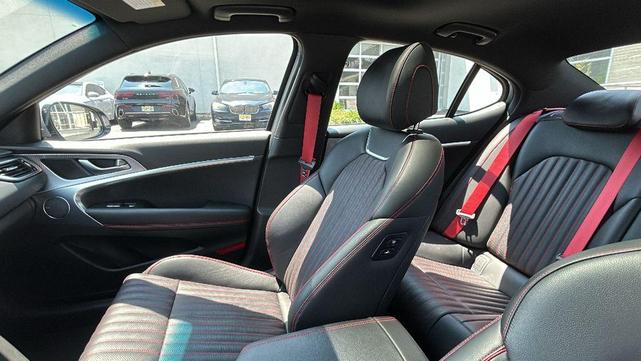 Photo of 2022 Savile Silver Genesis G70