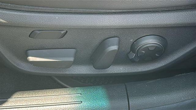 Photo of 2022 Savile Silver Genesis G70