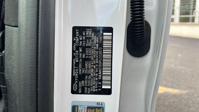 Photo of 2023 Alta White Genesis GV70