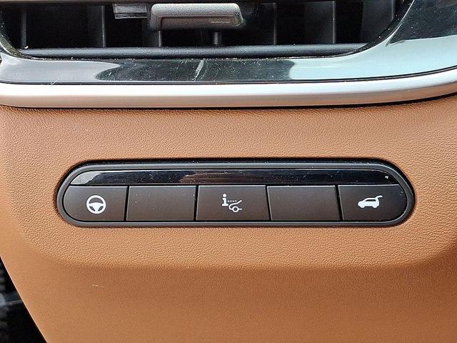 Photo of 2022 Mineral Black INFINITI QX60