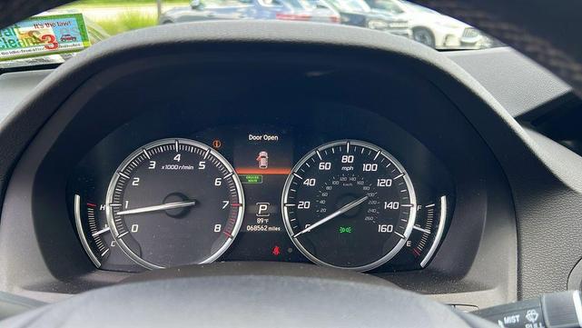 Photo of 2016 Black Acura MDX