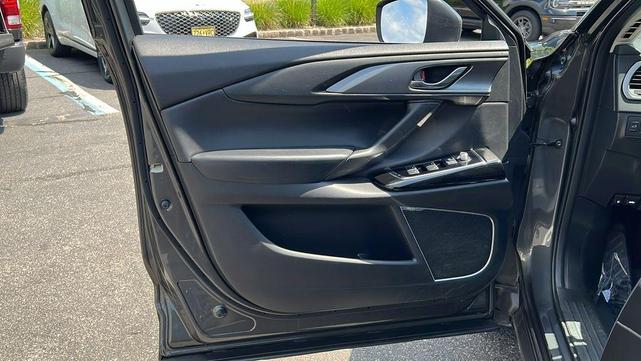 Photo of 2020 Machine Gray Metallic Mazda CX-9