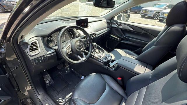Photo of 2020 Machine Gray Metallic Mazda CX-9