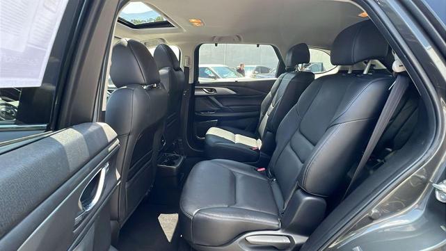 Photo of 2020 Machine Gray Metallic Mazda CX-9