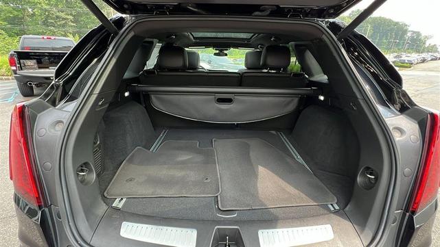 Photo of 2022 Stellar Black Metallic Cadillac XT5