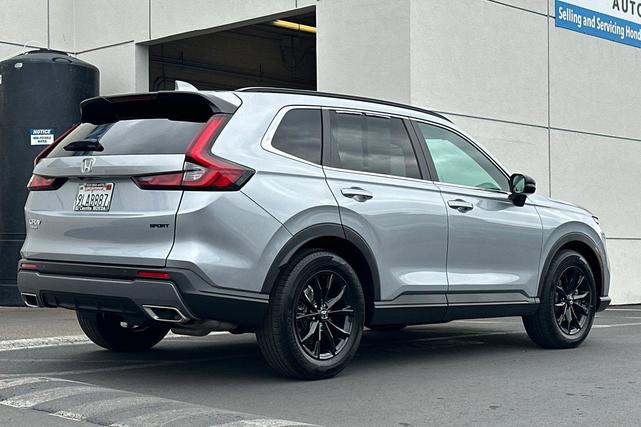 Photo of 2024 Lunar Silver Metallic Honda CR-V Hybrid