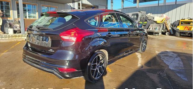 Photo of 2015 Tuxedo Black Ford Focus