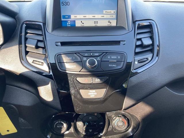 Photo of 2017 Magnetic Metallic Ford Fiesta