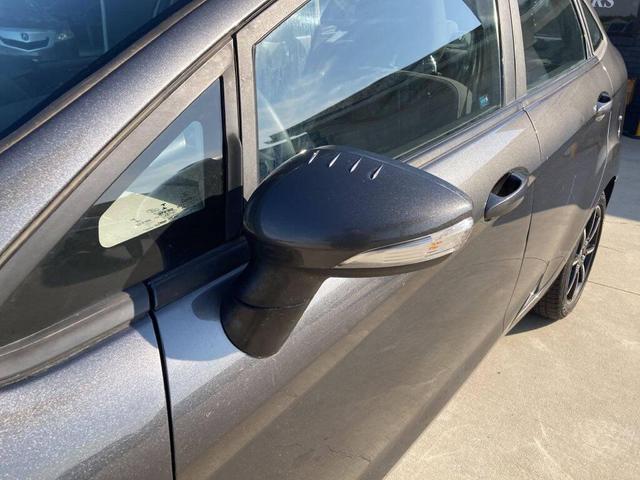 Photo of 2017 Magnetic Metallic Ford Fiesta