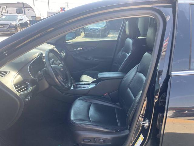 Photo of 2017 Mosaic Black Metallic Chevrolet Malibu