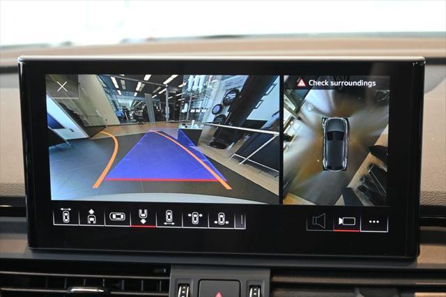 Photo of 2025 Glacier White Audi Q5