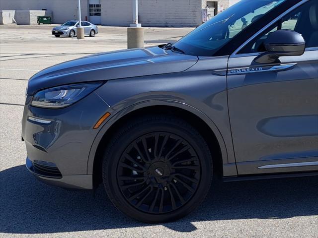 Photo of 2022 Asher Gray Metallic Clearcoat Lincoln Corsair