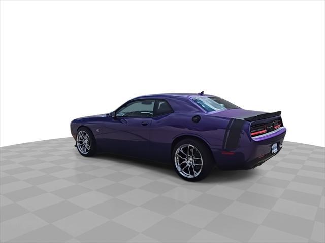 Photo of 2019 Plum Crazy Pearlcoat Dodge Challenger