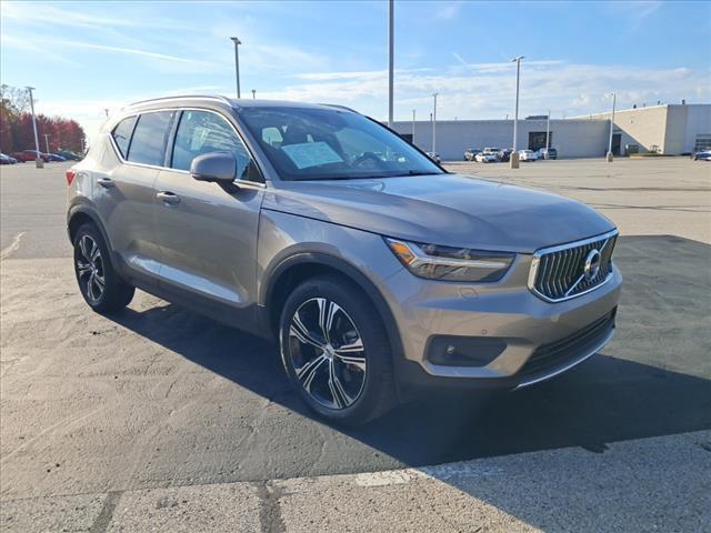 2020 Volvo XC40