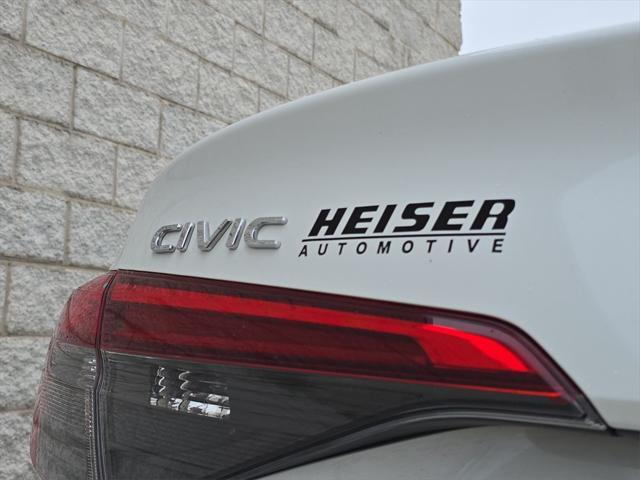 Photo of 2023 Platinum White Pearl Honda Civic