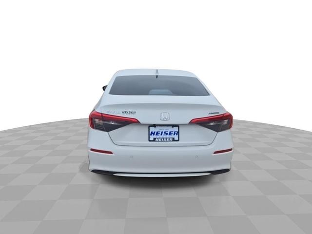 Photo of 2023 Platinum White Pearl Honda Civic