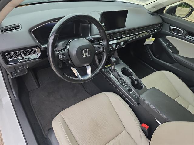 Photo of 2023 Platinum White Pearl Honda Civic