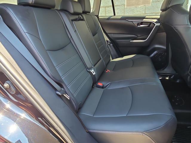Photo of 2024 Midnight Black Metallic Toyota RAV4