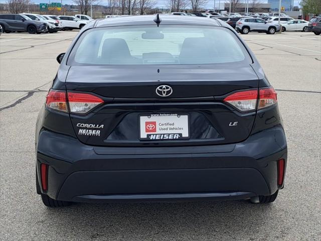 Photo of 2022 Black Sand Pearl Toyota Corolla