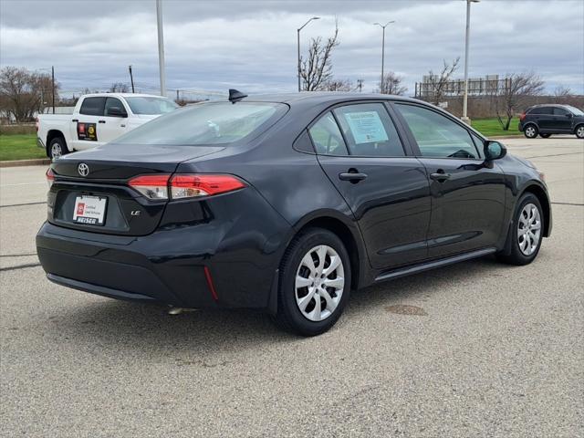 Photo of 2022 Black Sand Pearl Toyota Corolla
