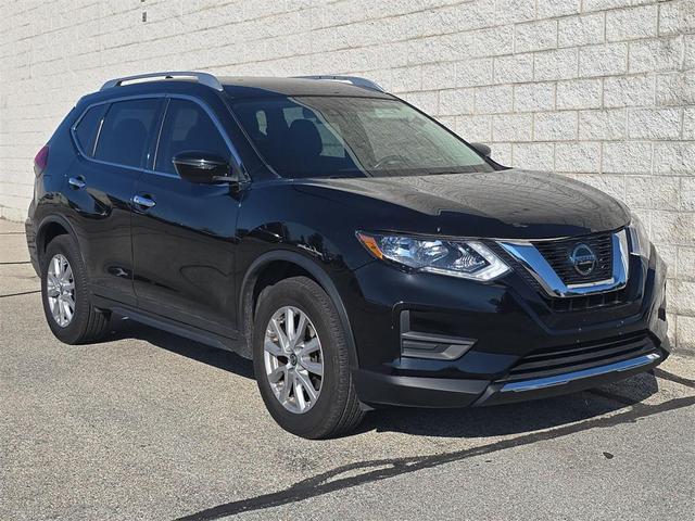 Photo of 2019 Magnetic Black Pearl Nissan Rogue